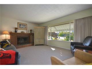 Photo 3: 473 CUMBERLAND Street in New Westminster: The Heights NW House for sale : MLS®# V970625