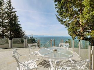 Photo 2: 2588 Seaside Dr in Sooke: Sk French Beach House for sale : MLS®# 917112