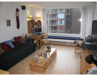 Photo 2: 408 1330 HORNBY Street in Vancouver: Downtown VW Condo for sale in "HORNBY COURT" (Vancouver West)  : MLS®# V692438