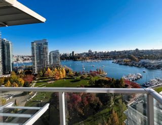 Main Photo: 1702 638 BEACH Crescent in Vancouver: Yaletown Condo for sale (Vancouver West)  : MLS®# R2871811
