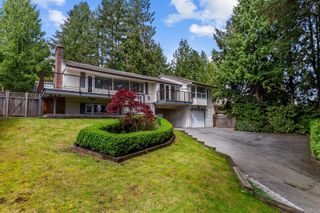 Photo 2: 3048 SPURAWAY Avenue in Coquitlam: Ranch Park House for sale : MLS®# R2880033