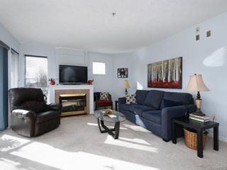 Photo 2: 203 6585 Country Rd in Sooke: Sk Sooke Vill Core Condo for sale : MLS®# 841018