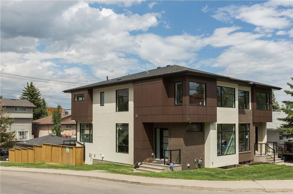 Main Photo: 2880 19 Street SW in Calgary: South Calgary House for sale : MLS®# C4121989