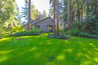 Photo 3: 10986 Heather Rd in North Saanich: NS Deep Cove House for sale : MLS®# 957702