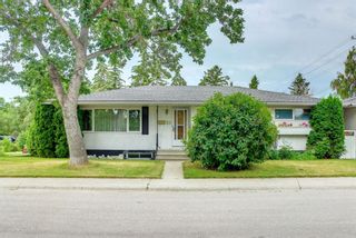 Main Photo: 31 West Glen Crescent SW in Calgary: Westgate Detached for sale : MLS®# A1245361