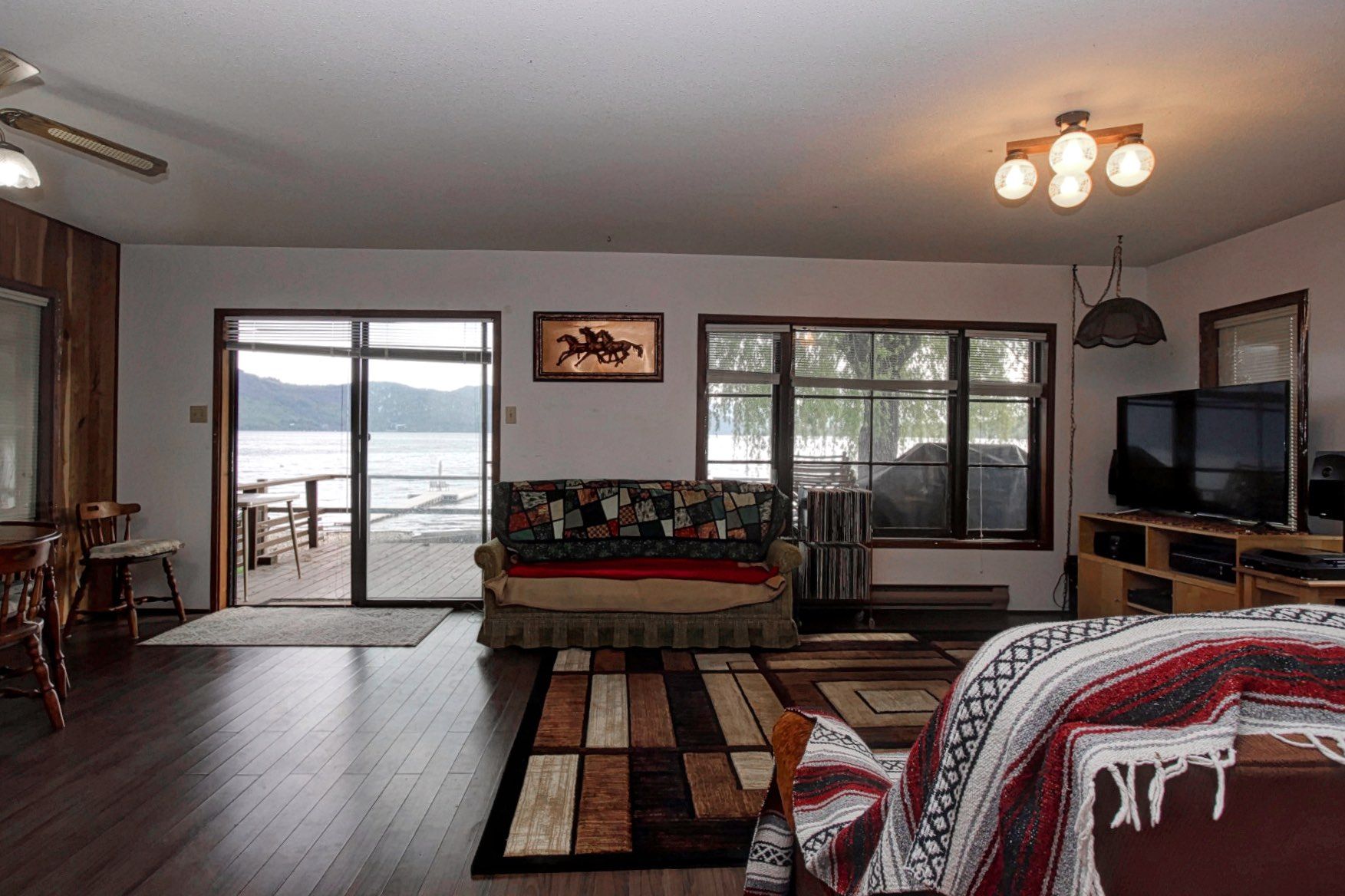 Photo 17: Photos: 6768 Squilax Anglemont Road in Magna Bay: House for sale : MLS®# 10255376
