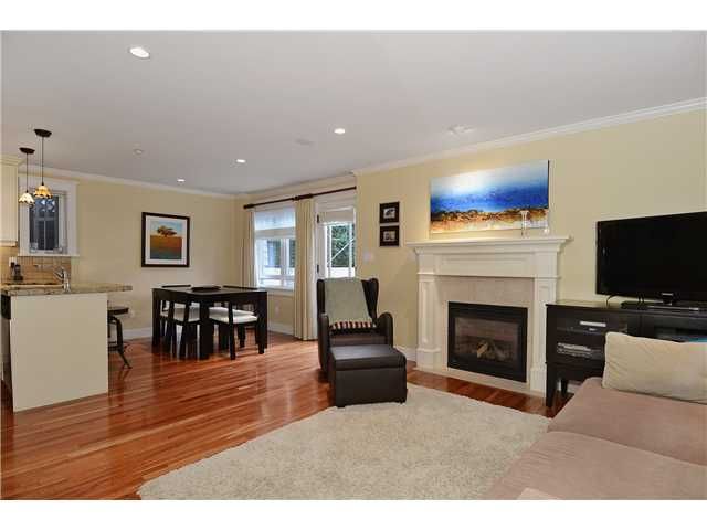 Main Photo: 3538 W 5TH Avenue in Vancouver: Kitsilano Townhouse for sale in "BOEUR HOUSE" (Vancouver West)  : MLS®# V1031202