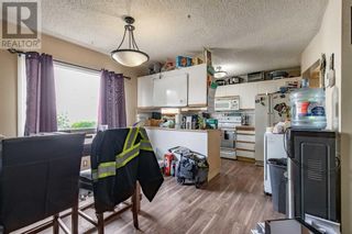 Photo 11: 428 12 Street N in Lethbridge: House for sale : MLS®# A2119912