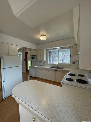 Photo 7: 807 Albert Street in Hudson Bay: Residential for sale : MLS®# SK912094