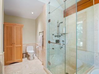 Photo 16: 8115 MCKEEVERS Place in Whistler: Alpine Meadows House for sale : MLS®# R2811105