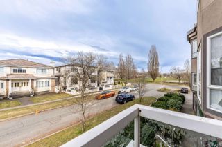 Photo 4: 201 2288 NEWPORT Avenue in Vancouver: Fraserview VE Condo for sale (Vancouver East)  : MLS®# R2760585