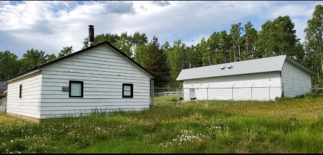 Photo 3: Photos: 7354 PERRY Road in Burns Lake: Burns Lake - Rural West House for sale (Burns Lake (Zone 55))  : MLS®# R2594213