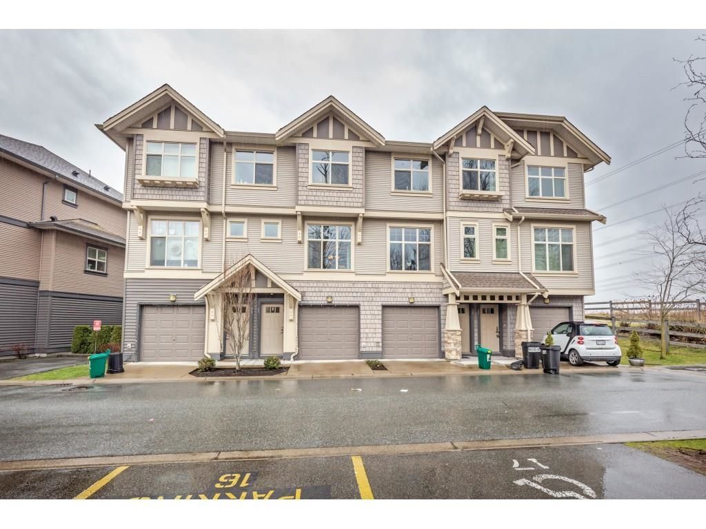 Main Photo: 37 31125 WESTRIDGE Place in Abbotsford: Abbotsford West Townhouse for sale : MLS®# R2653549