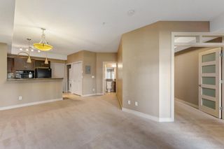 Photo 6: 133 30 Royal Oak Plaza NW in Calgary: Royal Oak Apartment for sale : MLS®# A1009139