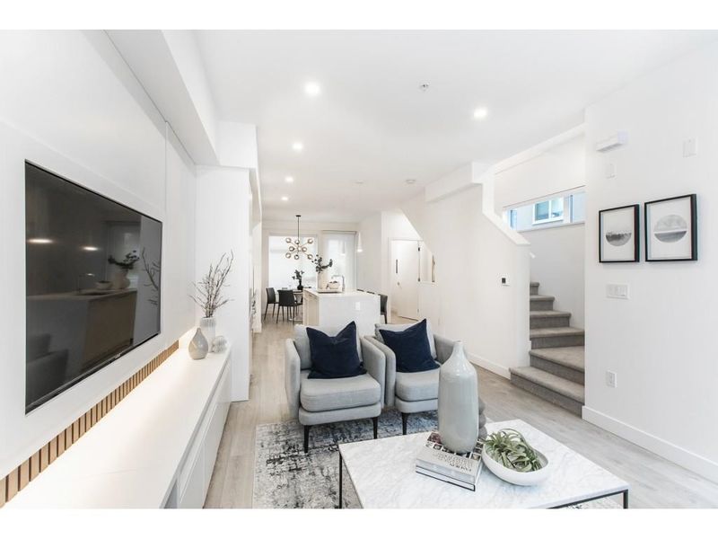 FEATURED LISTING: 7860 OAK Street Vancouver