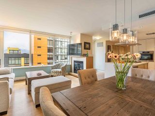 Photo 11: 806 8 SMITHE Mews in Vancouver: Yaletown Condo for sale in "FLAGSHIP" (Vancouver West)  : MLS®# R2549159