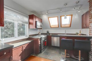 Photo 15: 2636 PRINCE ALBERT Street in Vancouver: Mount Pleasant VE House for sale in "Mt Pleasant" (Vancouver East)  : MLS®# R2346370