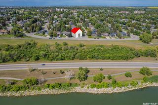 Photo 6: 318 Sturgeon Drive in Saskatoon: River Heights SA Residential for sale : MLS®# SK905027