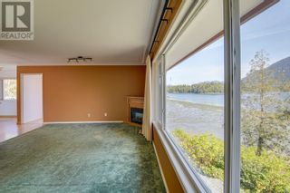 Photo 7: 740 Campbell St in Tofino: House for sale : MLS®# 956184
