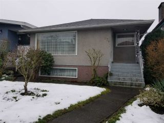 Main Photo: 374 EAST 46 Avenue in Vancouver: Main House for sale (Vancouver East)  : MLS®# R2243065