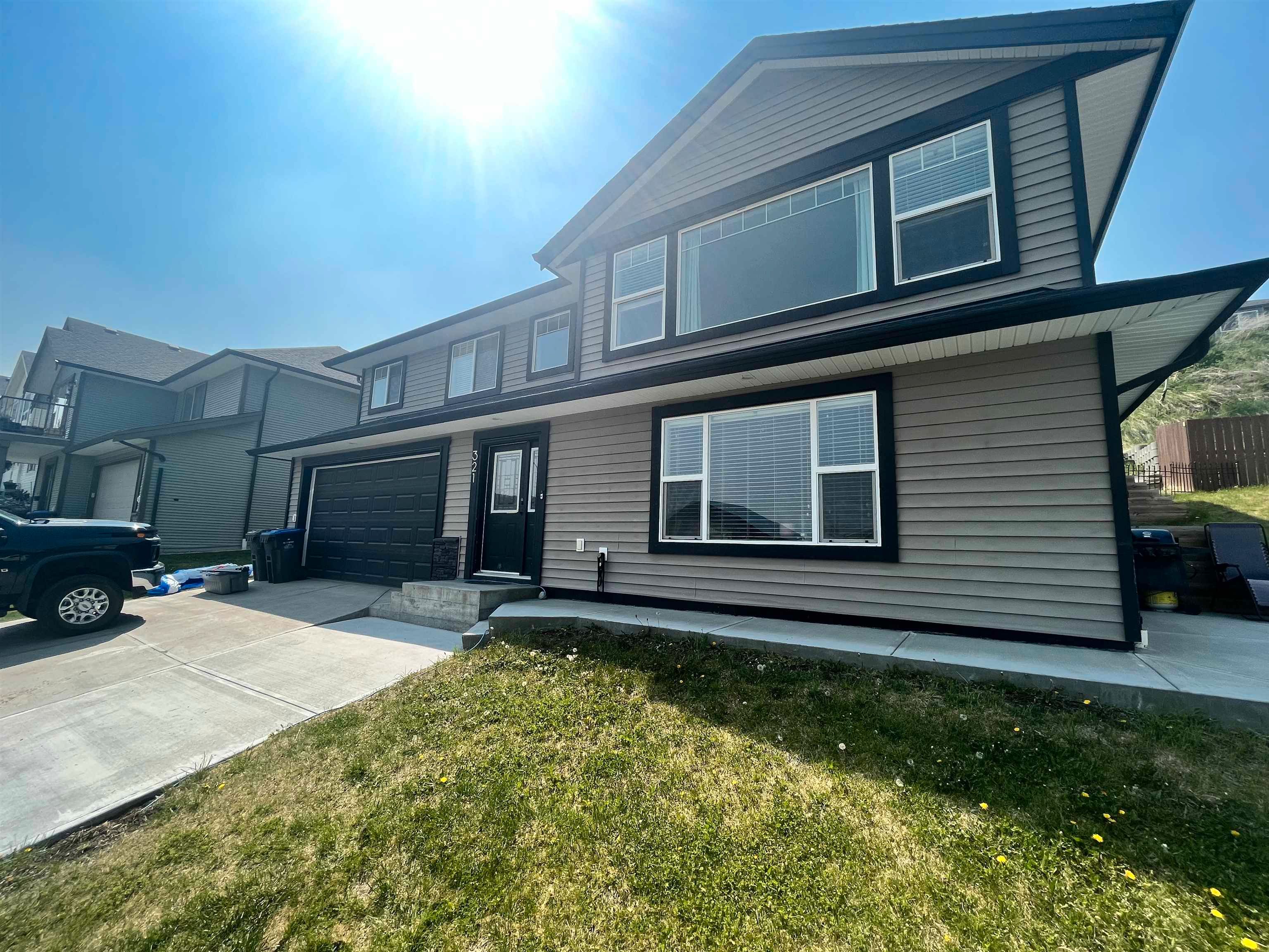 Main Photo: 321 FOSTER Way in Williams Lake: Williams Lake - City House for sale in "WESTRIDGE" : MLS®# R2778660