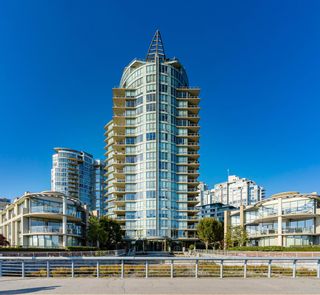 Photo 40: 2003 1328 MARINASIDE Crescent in Vancouver: Yaletown Condo for sale in "The Concord" (Vancouver West)  : MLS®# R2755656