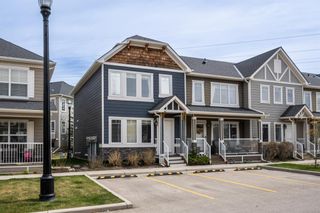 Photo 2: 124 Cascades Pass: Chestermere Row/Townhouse for sale : MLS®# A1216900