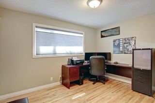 Photo 17: 6023 LEWIS Drive SW in Calgary: Lakeview Detached for sale : MLS®# A1028692