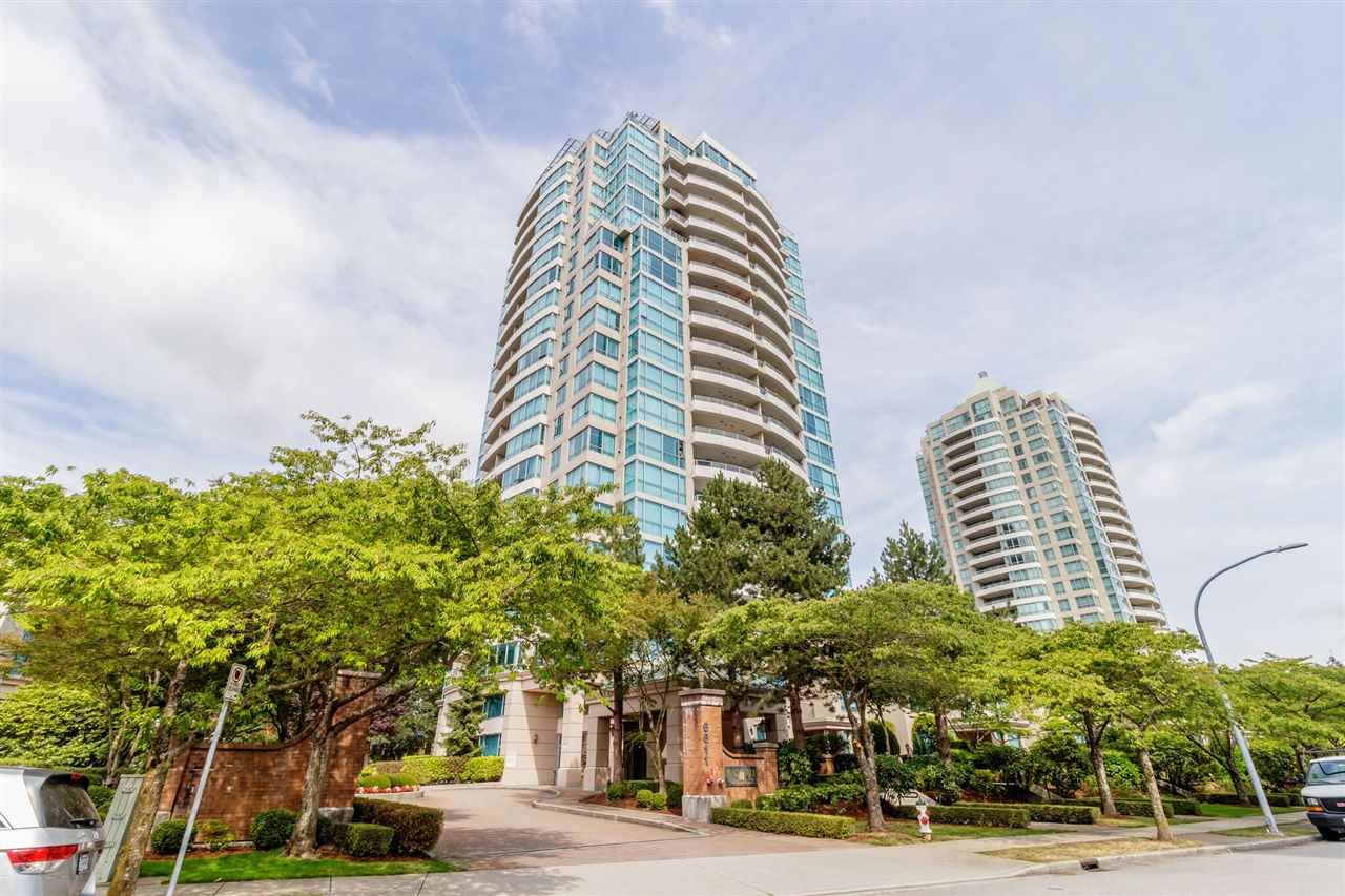 Main Photo: 1504 6611 SOUTHOAKS Crescent in Burnaby: Highgate Condo for sale in "GEMINI I" (Burnaby South)  : MLS®# R2396060