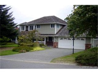Photo 1:  in VICTORIA: SE Broadmead House for sale (Saanich East)  : MLS®# 379147