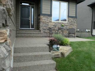 Photo 2: 43 WEST POINTE Manor: Cochrane Residential Detached Single Family for sale : MLS®# C3555764
