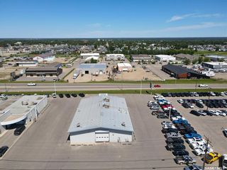 Photo 2: 60 38th Street East in Prince Albert: South Industrial Commercial for sale : MLS®# SK909288