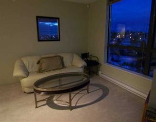 Photo 1: 1107 3588 Crowley Drive in Vancouver: Collingwood Vancouver East Condo for sale (Vancouver East)  : MLS®# V623200