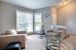 Photo 4: 87 Sunmount Road SE in Calgary: Sundance Detached for sale : MLS®# A1236297
