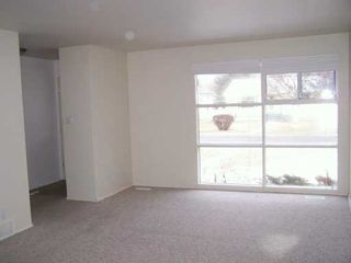 Photo 2:  in CALGARY: Banff Trail Residential Detached Single Family for sale (Calgary)  : MLS®# C3199987