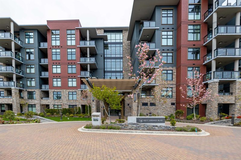 FEATURED LISTING: 413 - 5011 SPRINGS Boulevard Delta