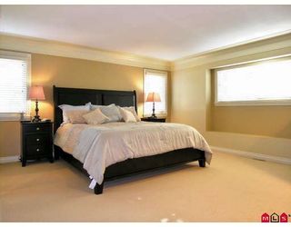 Photo 6: 4413 208A Street in Langley: Brookswood Langley House for sale in "Cedar Ridge" : MLS®# F2727832