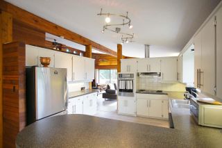Photo 4: 26 DOWDING Road in Port Moody: North Shore Pt Moody House for sale : MLS®# R2031900