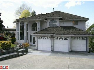 Photo 1: 11345 ROYAL Crescent in Surrey: Royal Heights House for sale (North Surrey)  : MLS®# R2739094