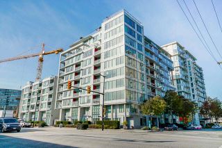 Photo 1: 904 1887 CROWE Street in Vancouver: False Creek Condo for sale (Vancouver West)  : MLS®# R2417358