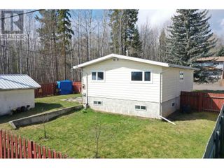 Photo 37: 400 PIERCE CRESCENT in Quesnel: House for sale : MLS®# R2878077