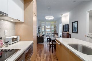 Photo 3: 403 1205 HOWE STREET in Vancouver: Downtown VW Condo for sale (Vancouver West)  : MLS®# R2448608