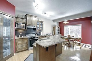 Photo 8: 336D Silvergrove Place NW in Calgary: Silver Springs Detached for sale : MLS®# A1199863