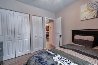 Photo 12: 702 Grandview Street West in Moose Jaw: Westmount/Elsom Residential for sale : MLS®# SK915795
