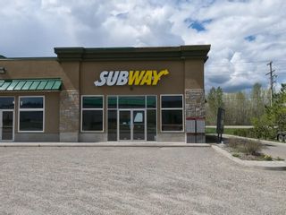 Photo 1: 100 960 CHEW Road in Quesnel: Quesnel - Town Retail for lease in "SOUTHGATE SQUARE" : MLS®# C8047269