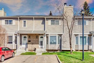 Photo 2: 202 Cedarwood Park SW in Calgary: Cedarbrae Row/Townhouse for sale : MLS®# A2121122