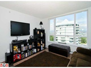Photo 3: 1810 10777 UNIVERSITY Drive in Surrey: Whalley Condo for sale in "CITY POINT" (North Surrey)  : MLS®# F1216644