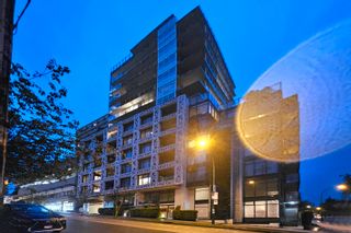 Main Photo: 1104 2411 HEATHER Street in Vancouver: Fairview VW Condo for sale in "700 WEST 8TH" (Vancouver West)  : MLS®# R2887515