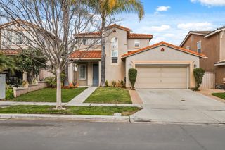 Main Photo: CHULA VISTA House for sale : 4 bedrooms : 991 Strawberry Creek St
