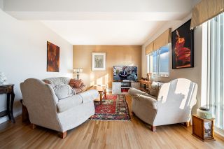 Photo 5: 704 2187 BELLEVUE Avenue in West Vancouver: Dundarave Condo for sale in "Surfside Towers" : MLS®# R2861438